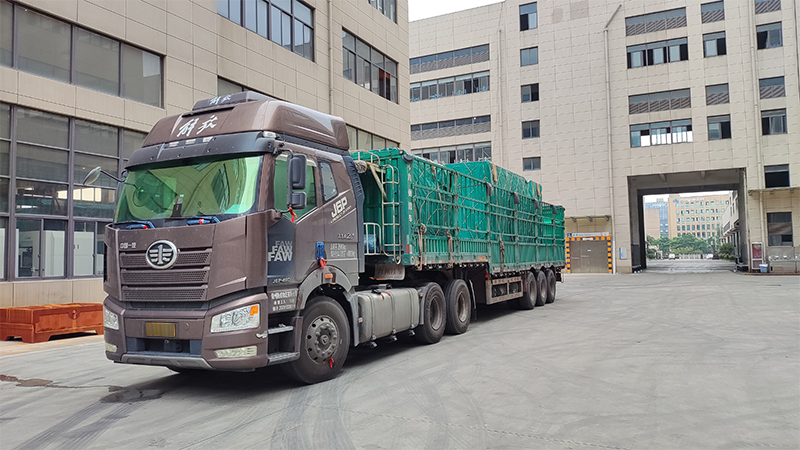 Máy cắt bế chuyên nghiệp được vận chuyển như thế nào